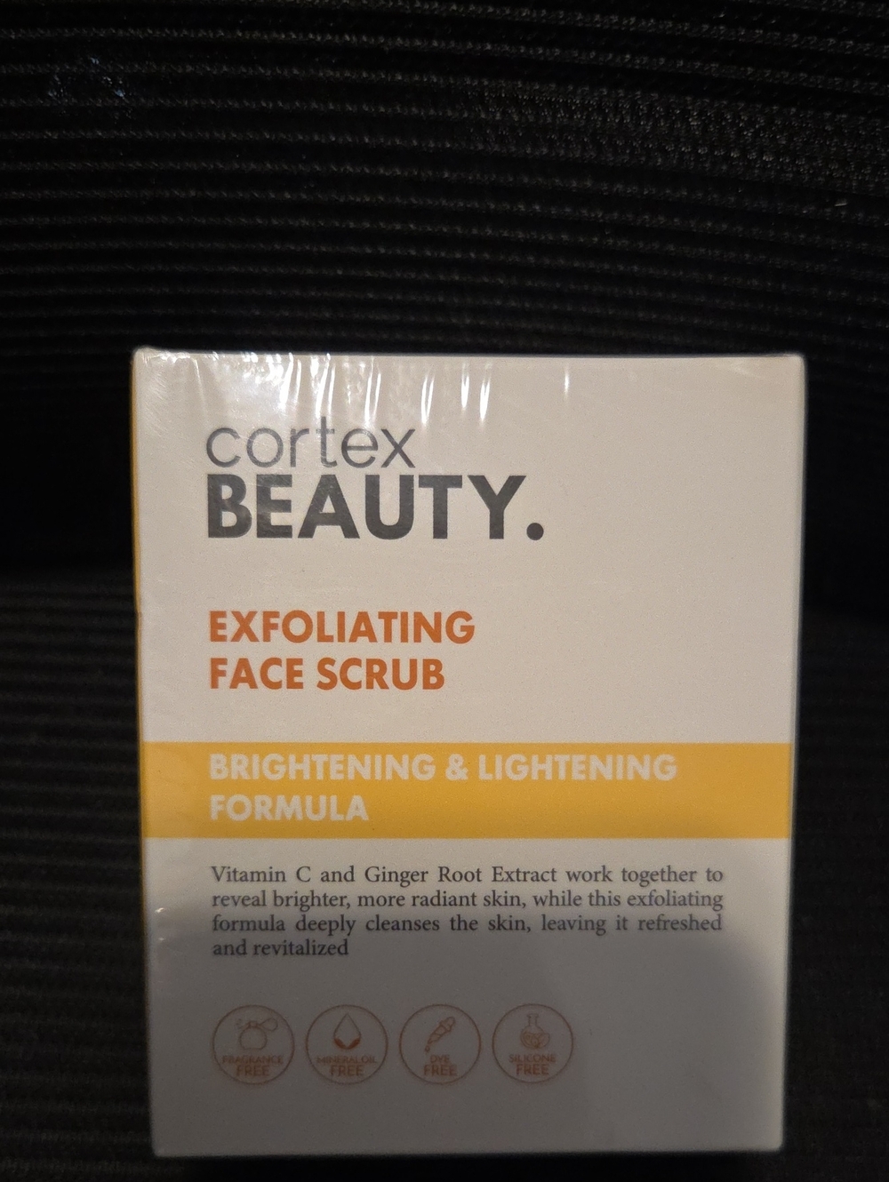 Cortex Beauty Exfoliating Face Scrub – White & Yellow